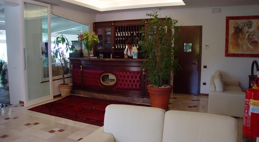 Villa Scapone Маттината Экстерьер фото