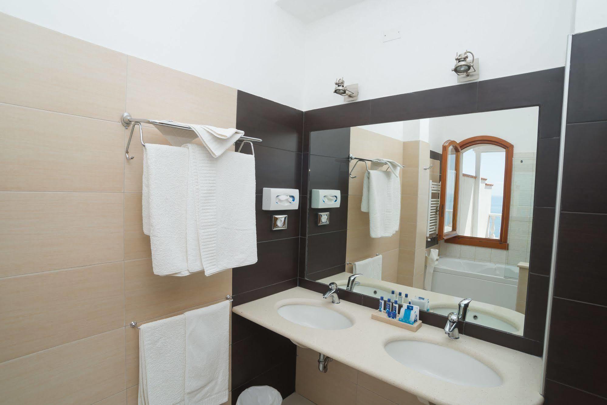 Villa Scapone Маттината Экстерьер фото